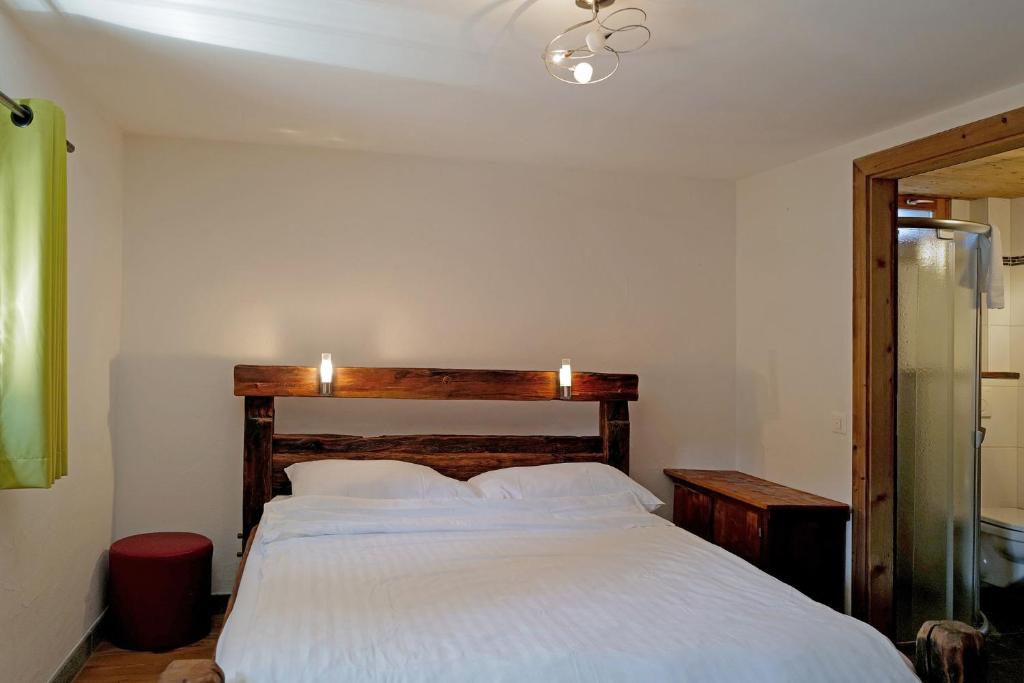 Bois de Lune room 6